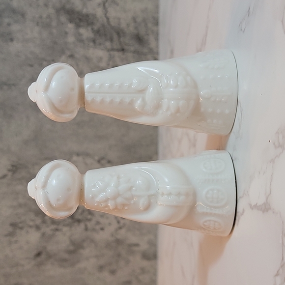 Vintage Peace & Prosperity Holt Howard Salt & Pepper shakers - Picture 1 of 4